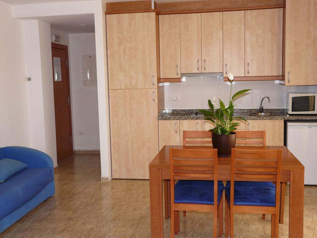Apart Hotels Mar Blava Cubelles Rom bilde
