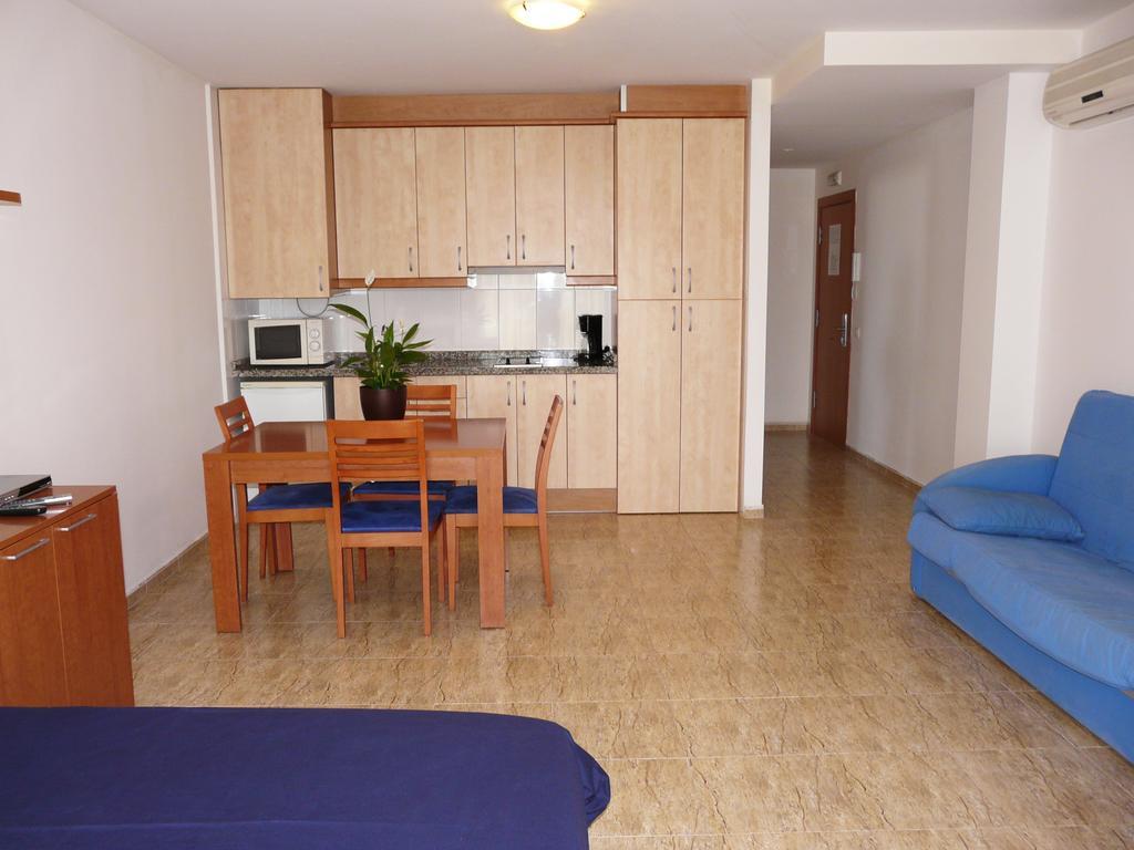 Apart Hotels Mar Blava Cubelles Rom bilde